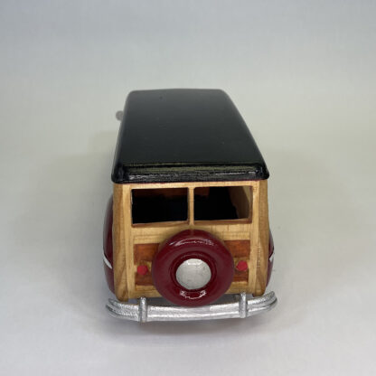48 Ford Super Deluxe Woody - Image 2