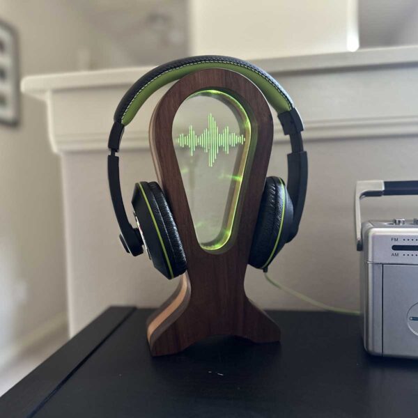 Edge Lit Headphone Stand - Image 3